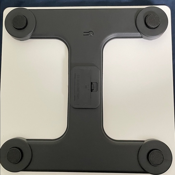 Electronic Personal Scale with Digital Display - Picture 3 of 3